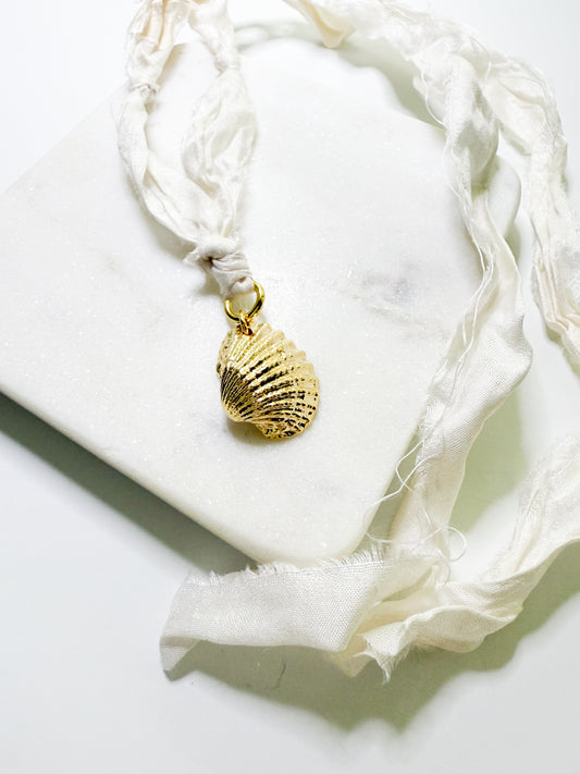 Ariel shell sari ribbon necklace